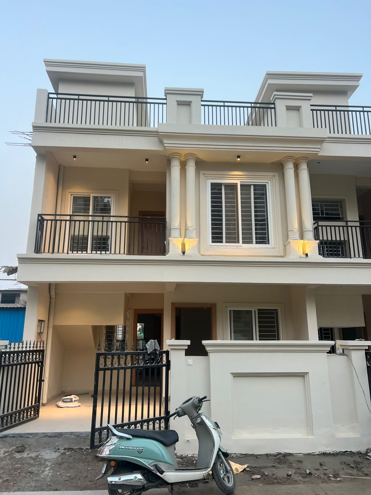 Skyline Villa for sale in Salaiya Bawadiya Kalan Bhopal